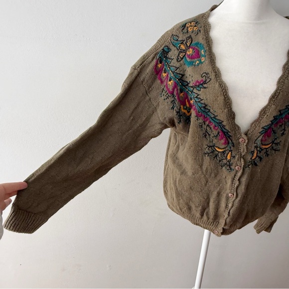 Vintage Hand Embroidered Floral Cardigan Medium Petite Boho Woodland Cottage - Picture 4 of 7